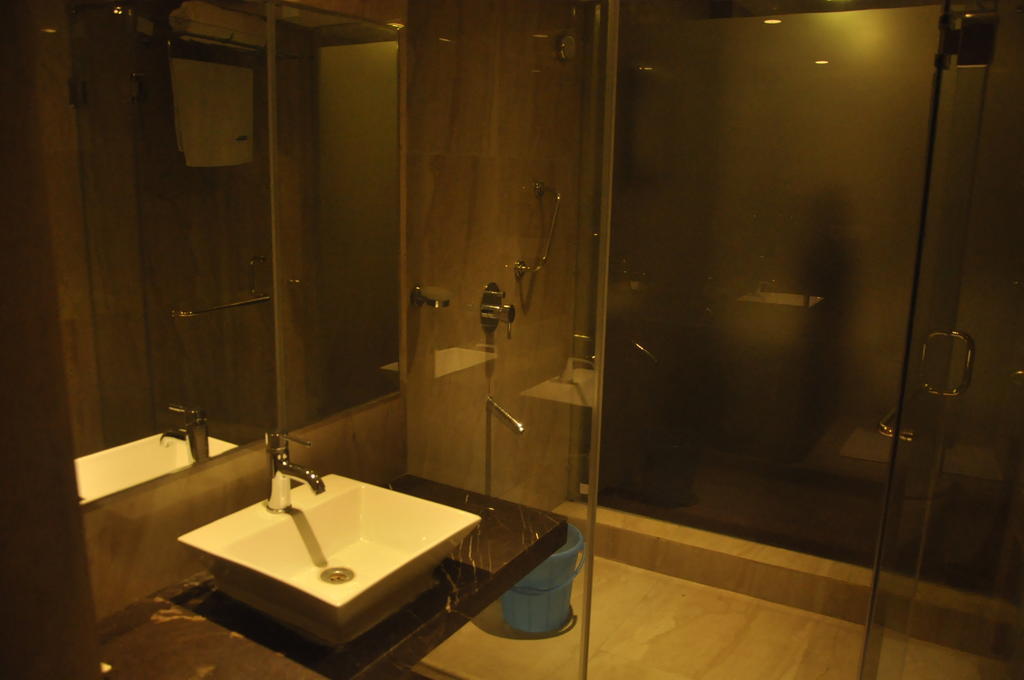 Hotel Rallentino Kota (Rajasthan) Room photo