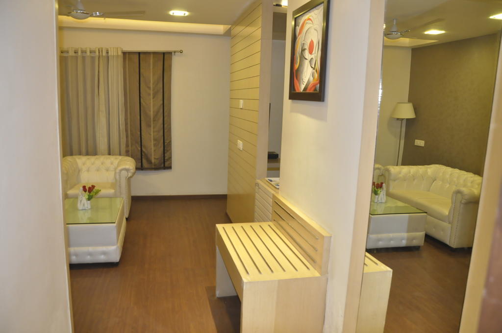 Hotel Rallentino Kota (Rajasthan) Room photo