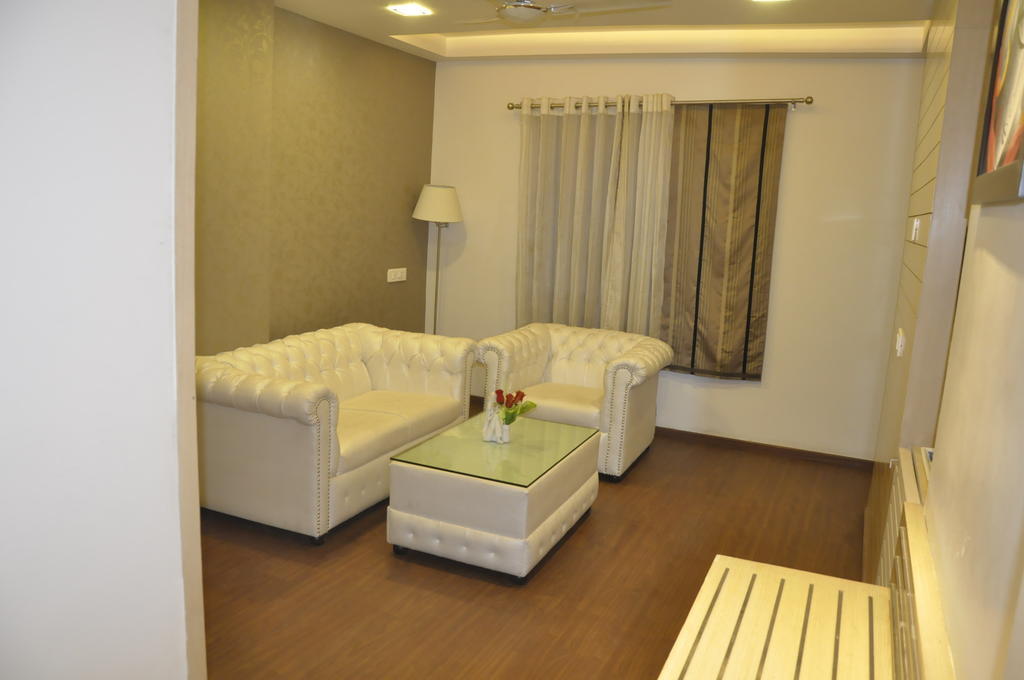 Hotel Rallentino Kota (Rajasthan) Room photo