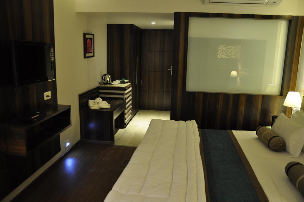 Hotel Rallentino Kota (Rajasthan) Room photo